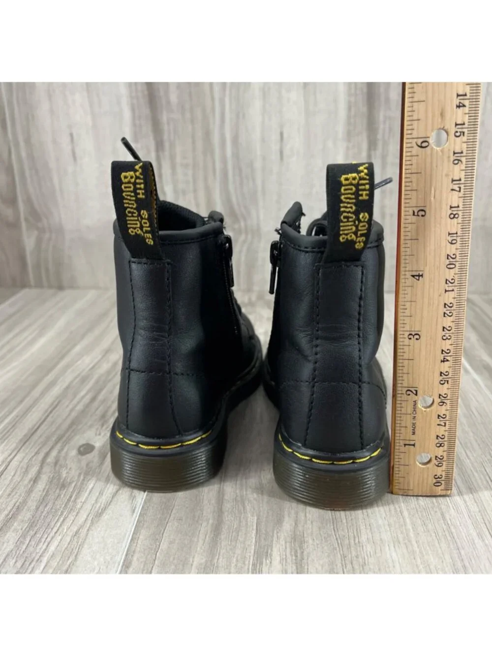 Dr. Martens dr martens